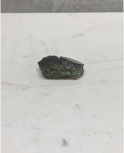 Pedra Turmalina verde (Verdelita) bruta 12 a 15 gramas