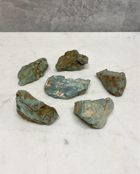 Pedra Turquesa natural bruta 16 a 19 gramas