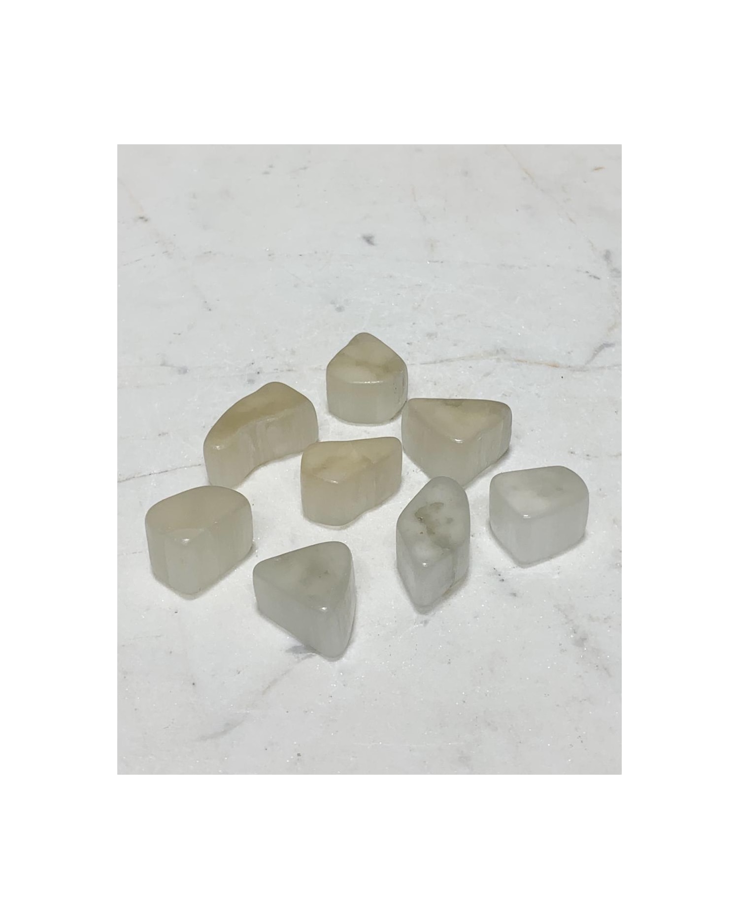 Pedra Ulexita polida rolada 5 a 6 gramas - Shop dos Cristais