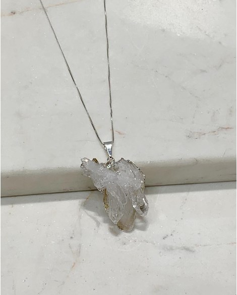 Pingente Drusa Cristal de Quartzo eletroplate banho prata