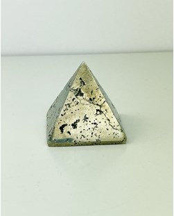 Pirâmide Pirita 193 gramas aprox.