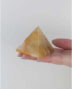 Pirâmide Quartzo Agente Cura Ouro 106 a 120 aprox.