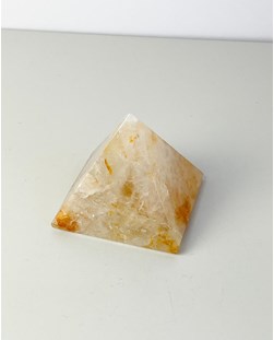 Pirâmide Quartzo Agente Cura Ouro 238 gramas aprox.