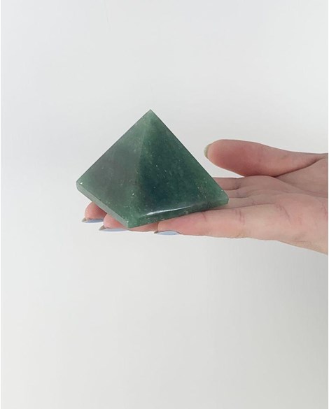 Pirâmide Quartzo Verde 170 gramas aprox.